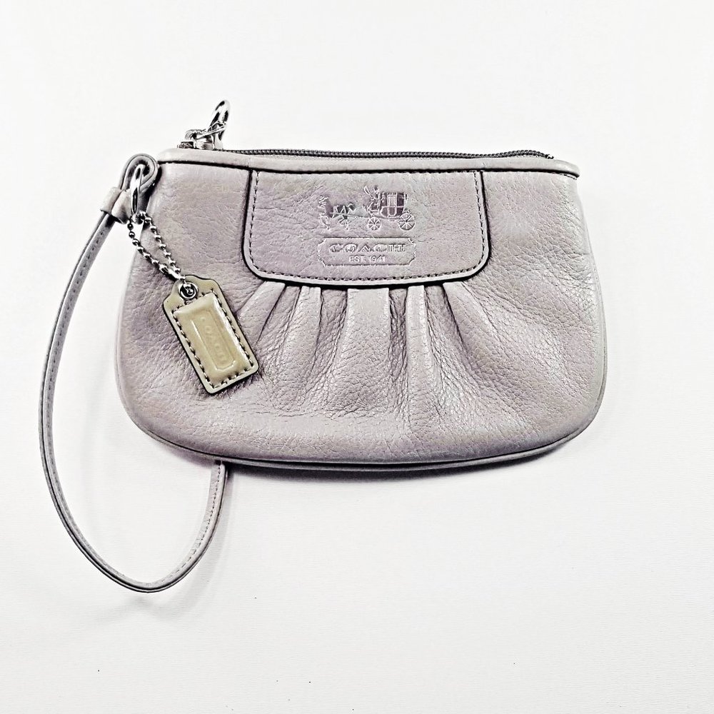 Coach Ashley Pleated Leather Wristlet - Picture 1 of 2